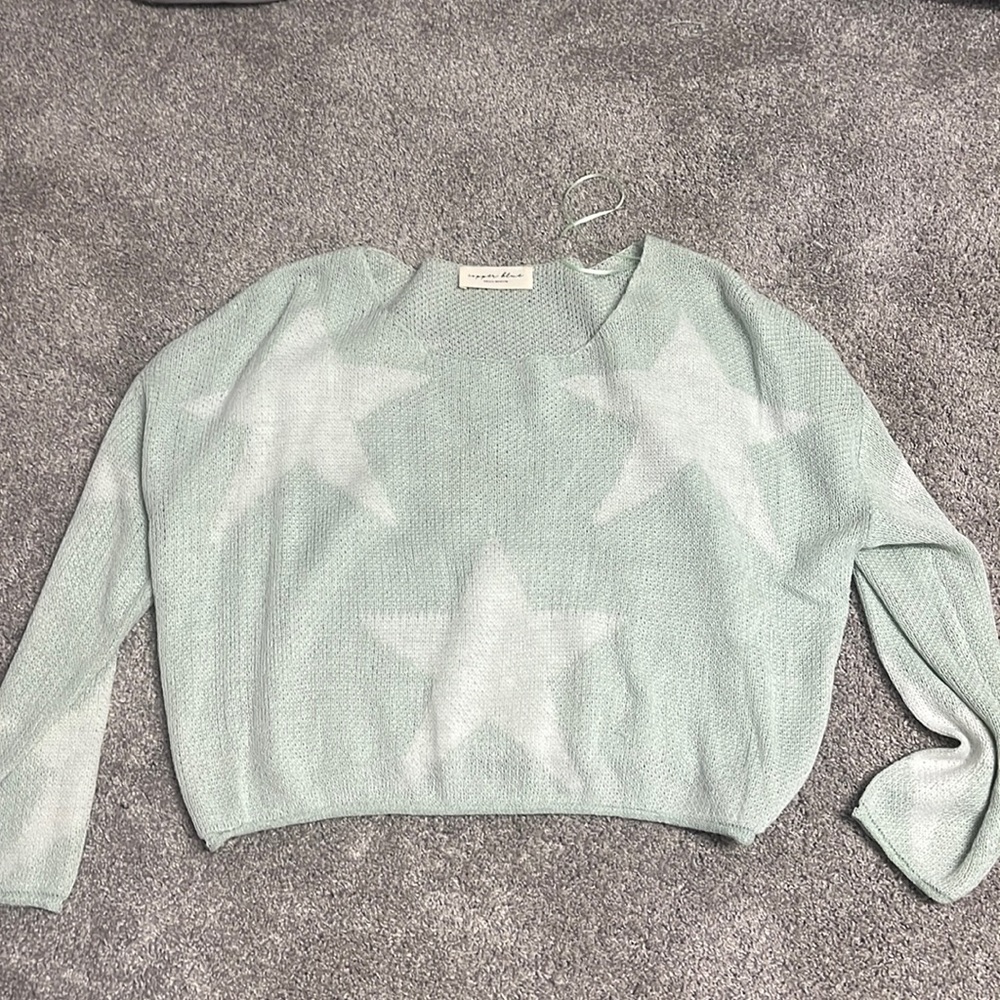 American threads star sweater
